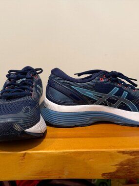 ASICS GEL-Nimbus 21 Navy Running Shoes – Women’s 8.5